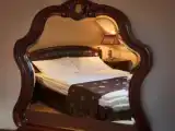 1 Bedroom Suite with park view