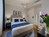 Classic room with courtyard view