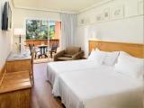 Double room with pool view