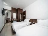 Deluxe Double room with balcony and with mountain view