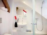 1 Bedroom Standard Atrium View Double room with balcony