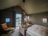 Suite with mountain view