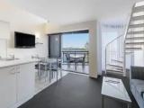 3 Bedrooms Apartment