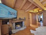 Penthouse Suite with mountain view