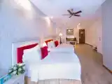 Junior Suite with city view