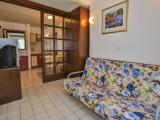 1 Bedroom Apartment with park view