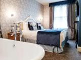 Luxury Double Suite