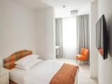 1 Bedroom Standard Single room with garden view
