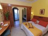 Standard room with garden view