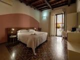 Comfort Double room with city view