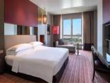 1 Bedroom Lounge Access Suite
