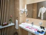 Superior Double Suite with pool view