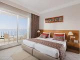 Standard Triple room with balcony and with sea view