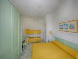 1 Bedroom Economy Quadruple room