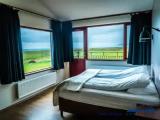 Large Double room with glacier and sea view