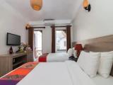 Deluxe room with balcony