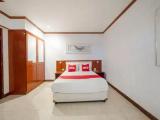 Premier room