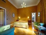 Superior Double room with city view