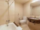 Deluxe Double room with city view