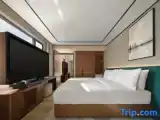 Deluxe Single Suite