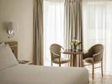 Standard Twin room with balcony and with partial sea view