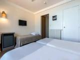 1 Bedroom Standard Triple room with balcony