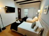 Interior Double room