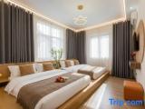 Standard room with mountain view