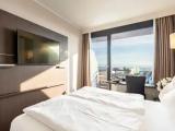 Standard Double room with lake view