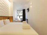 Triple room with city view