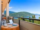 3 Bedrooms Apartment with lake view