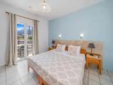 1 Bedroom Triple Apartment