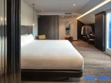Suite with city view