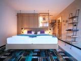 Deluxe Quadruple Family room