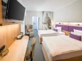 Comfort room with balcony
