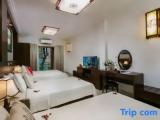 Standard Triple room with balcony