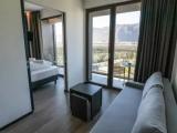 Deluxe Double Family Suite
