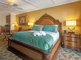Double Junior Suite with partial ocean view