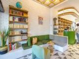 Standard Sextuple Family room