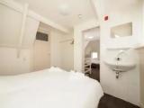 Standard Triple room with balcony