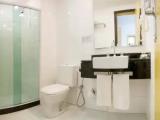 Standard Double room with city view