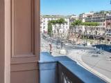 Suite with balcony and with city view