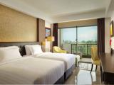 Twin room with balcony and with pool view