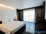 Deluxe Double room with city view