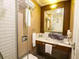 Deluxe Triple room with balcony and with sea view