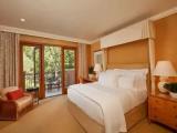 2 Bedrooms Villa