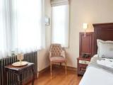 1 Bedroom Deluxe Triple room