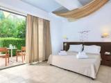 Standard Double room with land view