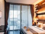 Deluxe room with balcony and with view