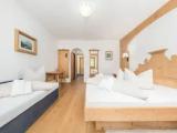 Standard Triple room with balcony and with mountain view